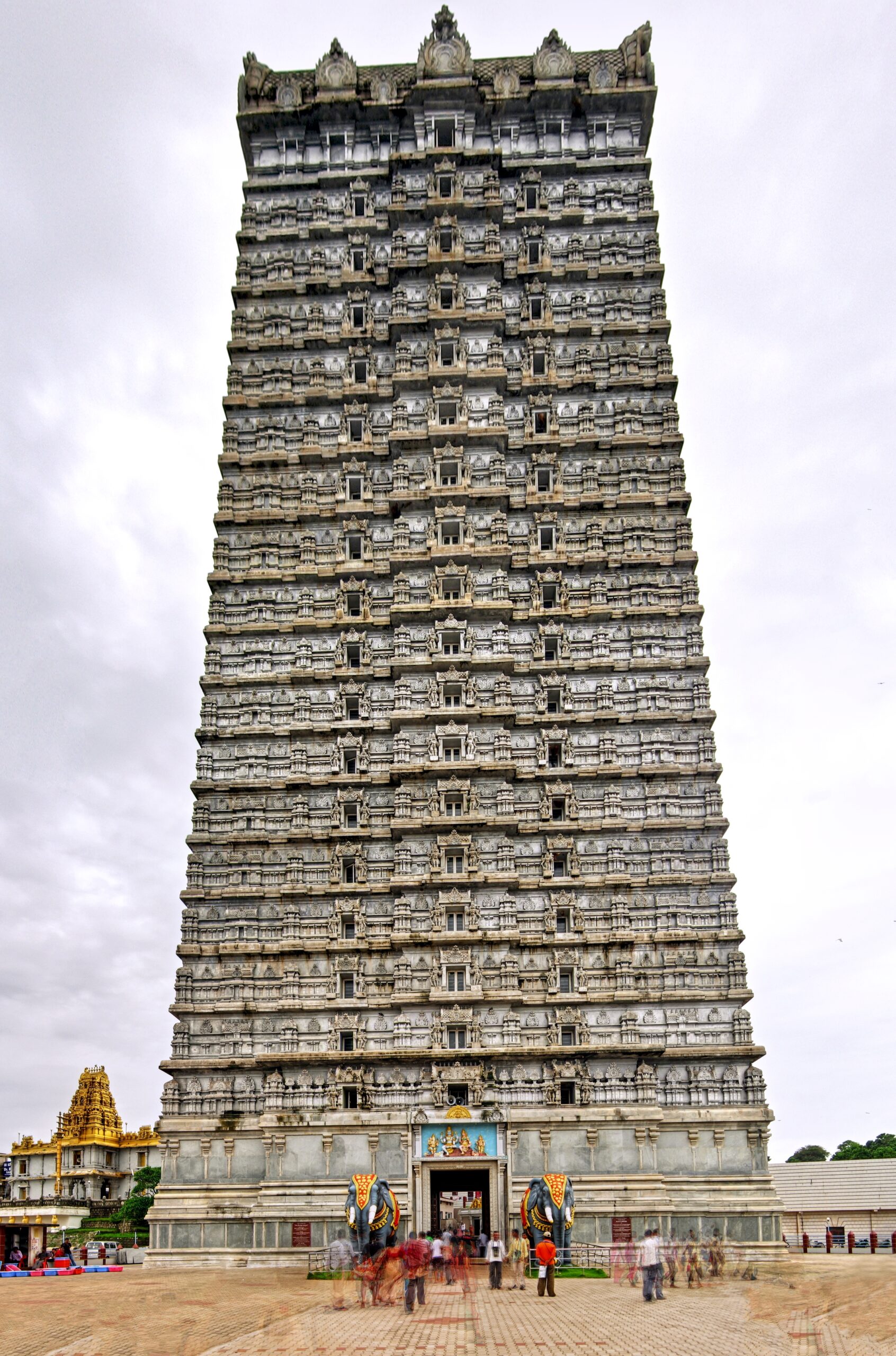 Murudeshwara raja gopura