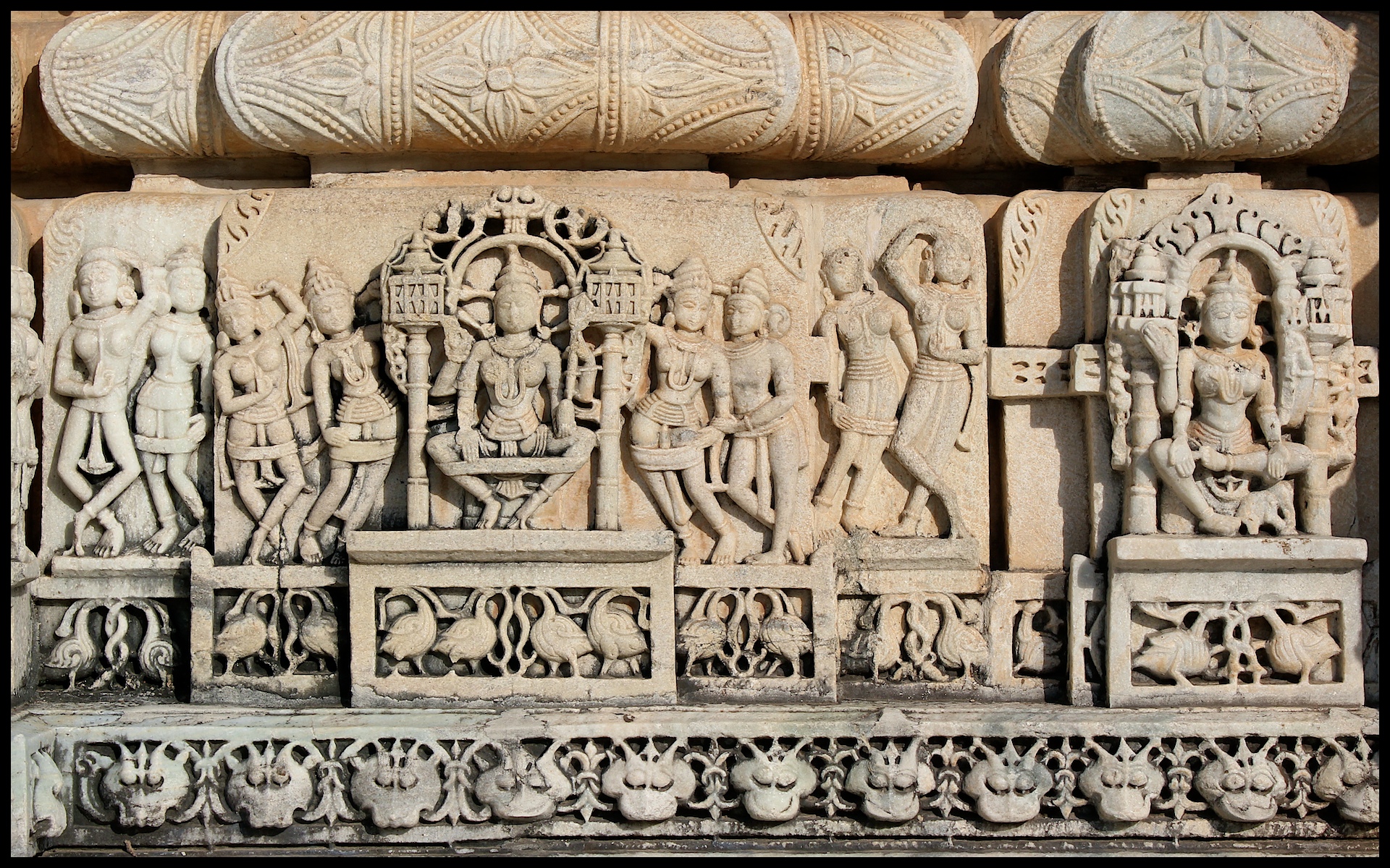 Swans Damsels and Goddesses at Rankpur Jain Temple