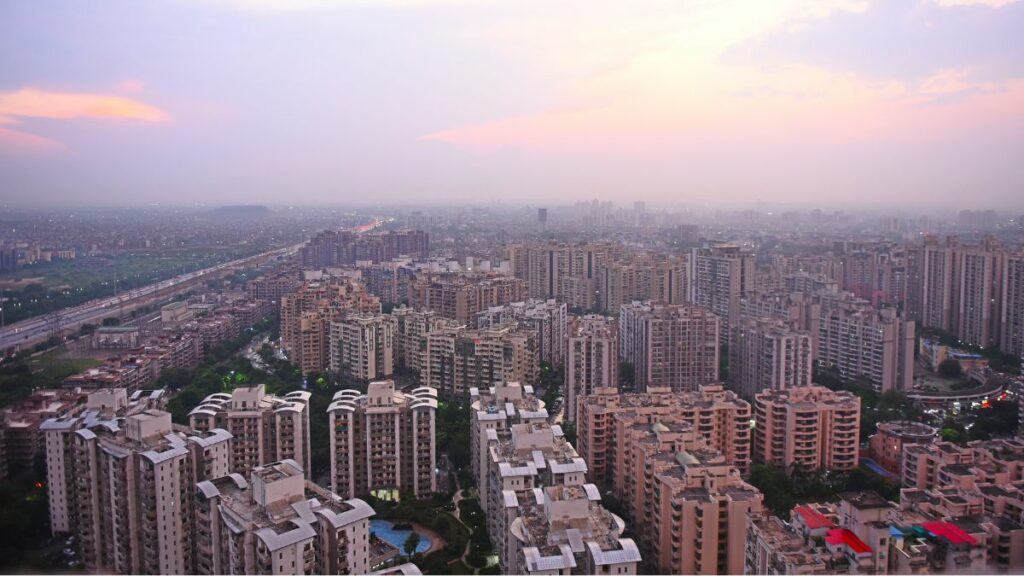 buy property in noida